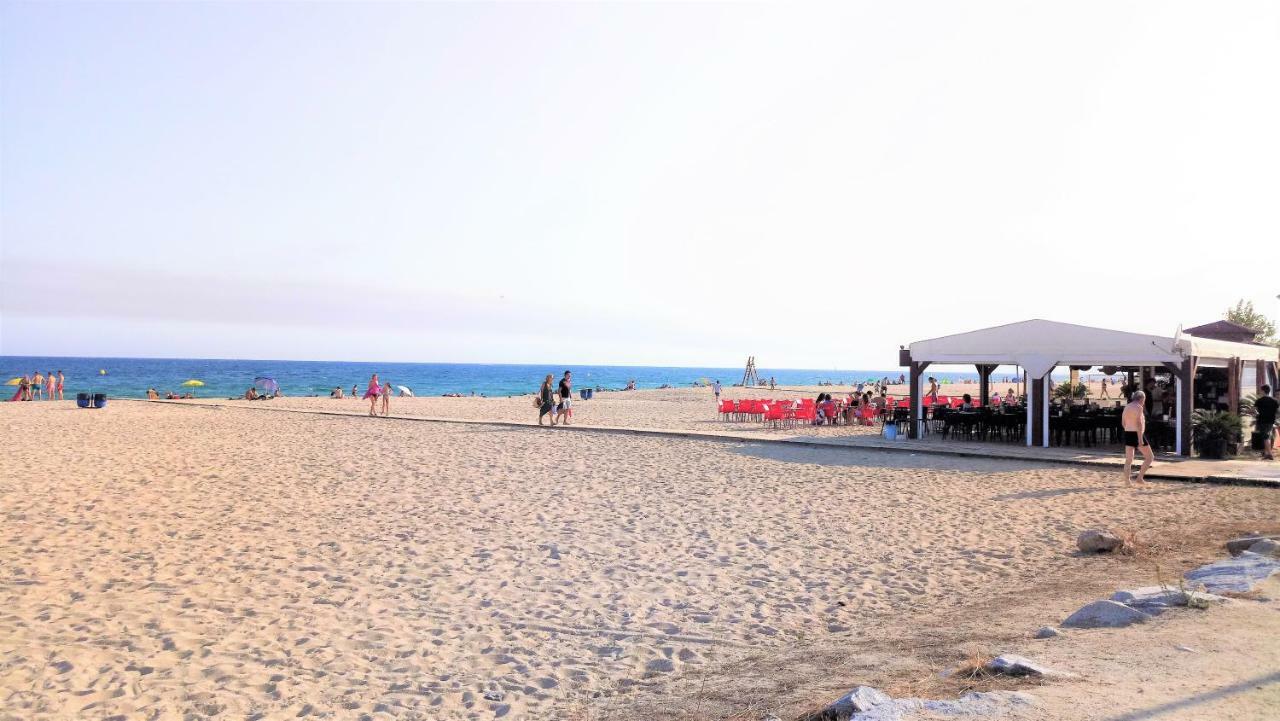 Marilu Seaview & Beach - Apartment Masnou Exteriér fotografie